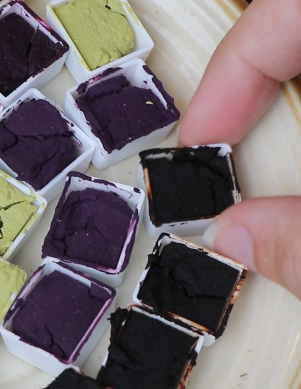 watercolor paints from natural pigments